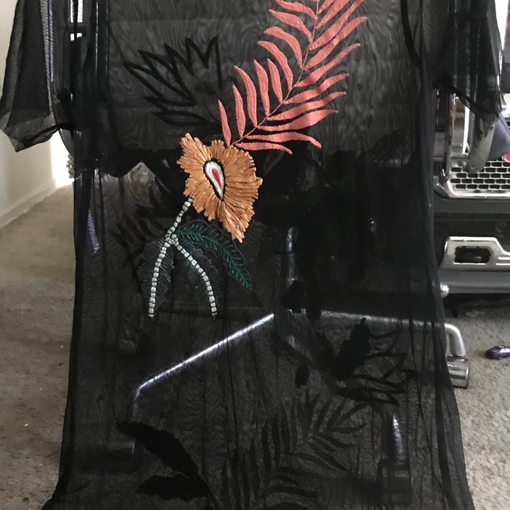Dress - Picture 2 of 4